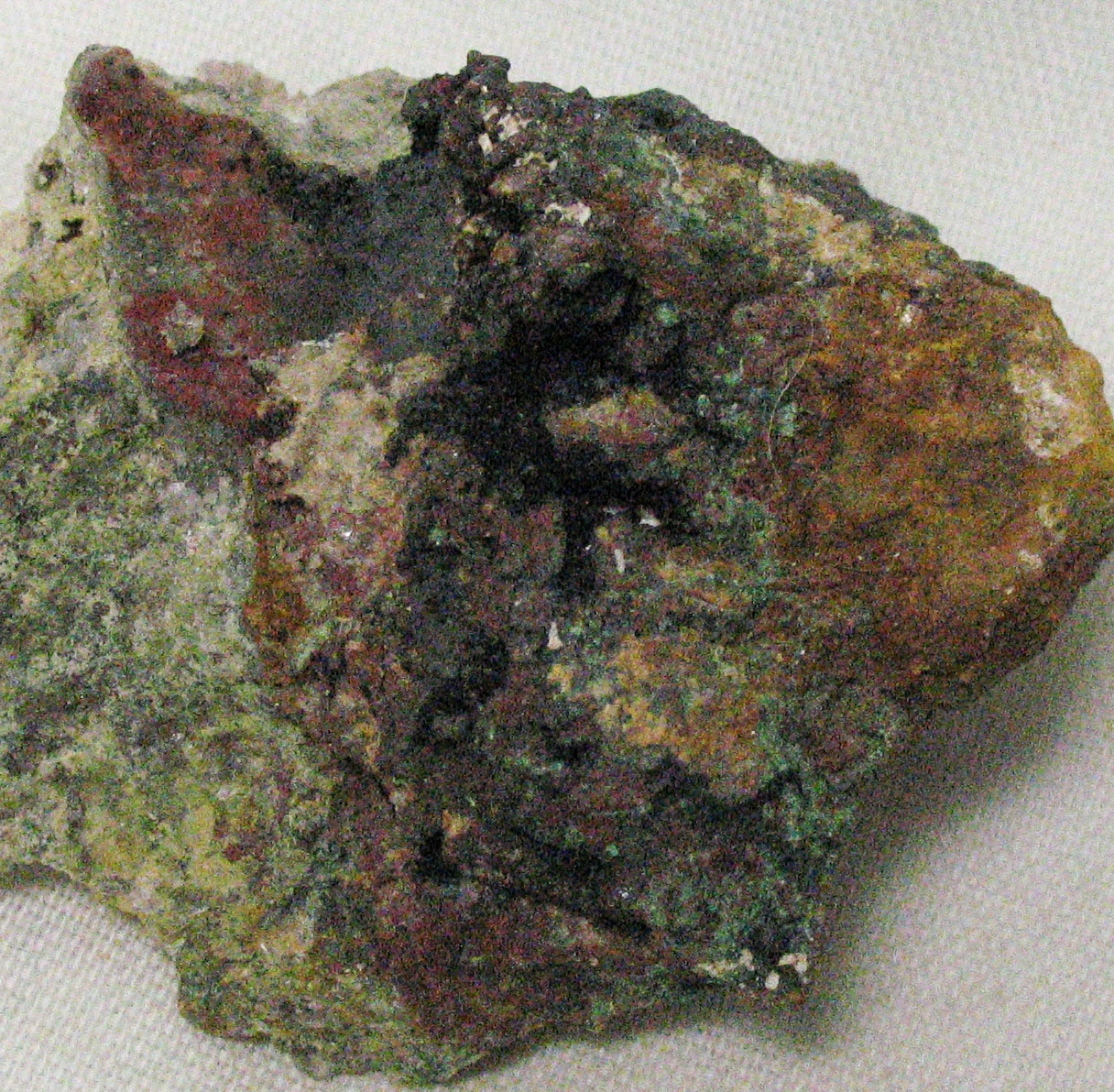 Dufrénite & Pyrolusite