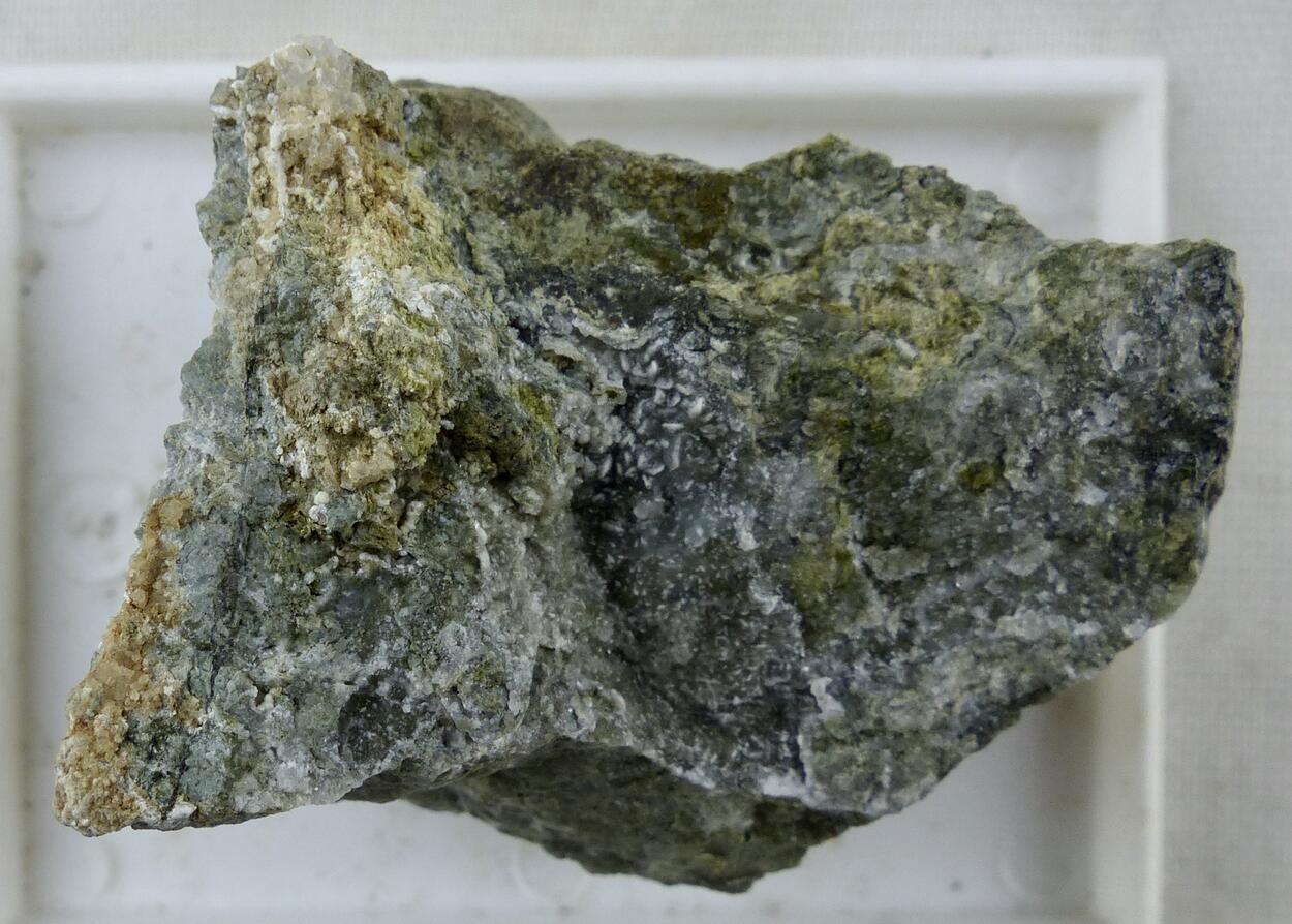 Bakerite
