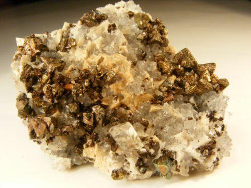 Chalcopyrite & Calcite