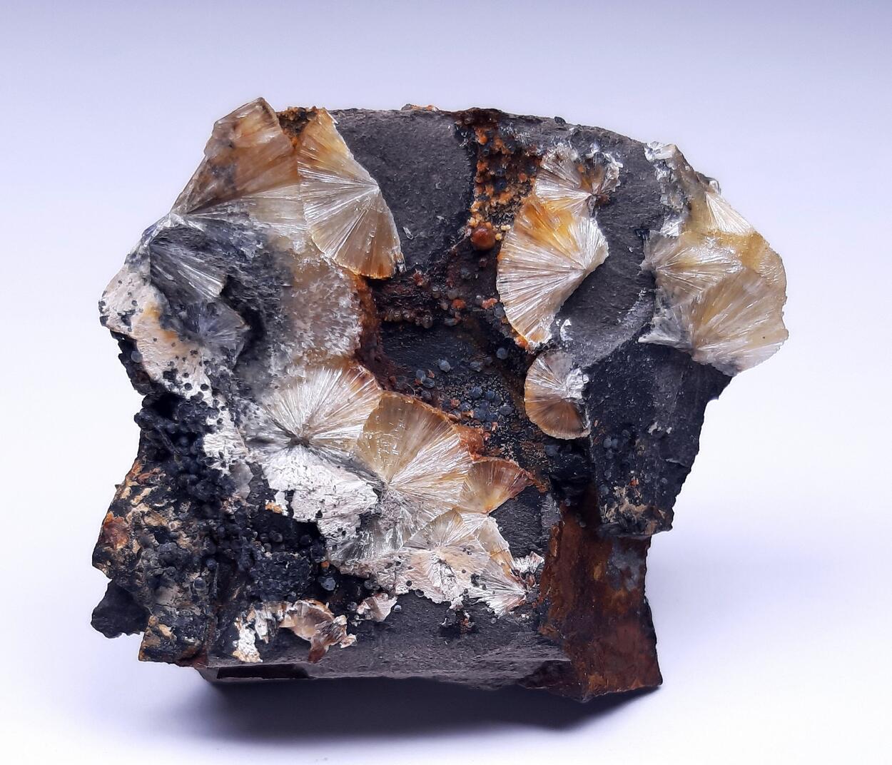 Wavellite