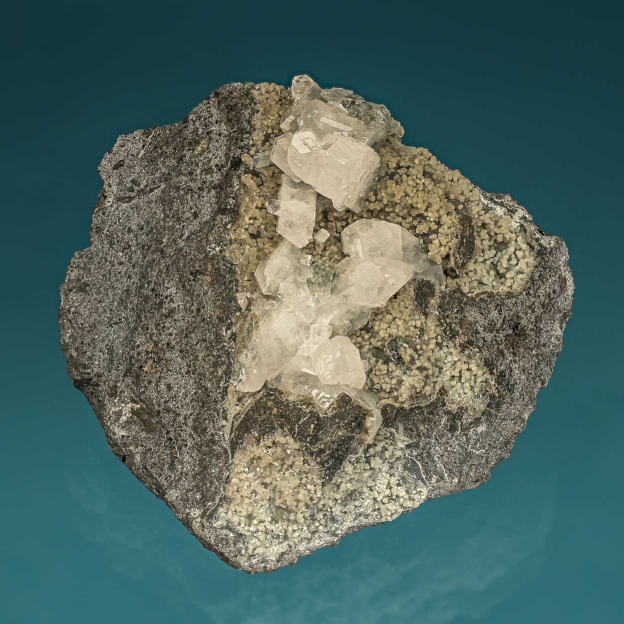 Thomsonite