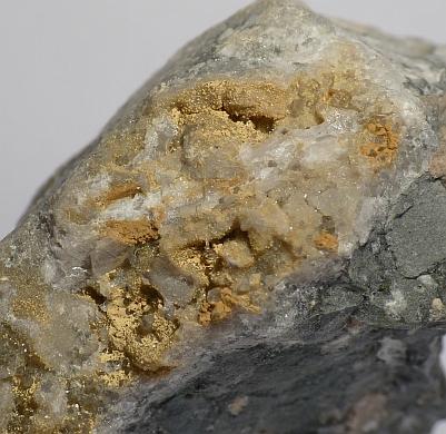 Crandallite