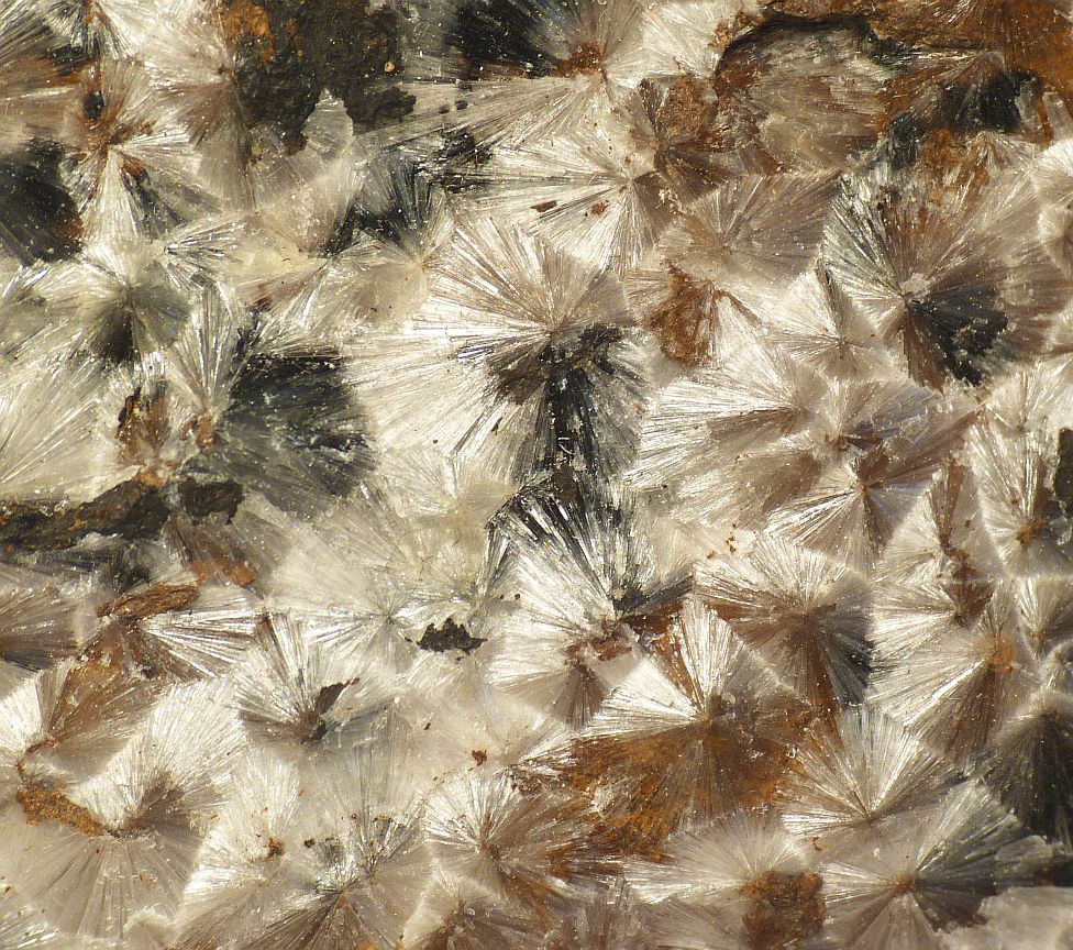 Wavellite