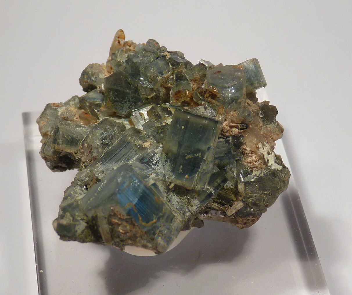 Fluorapatite