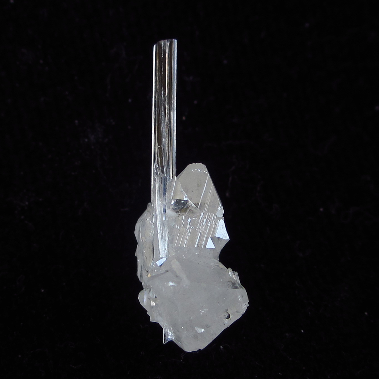 Powellite Scolecite