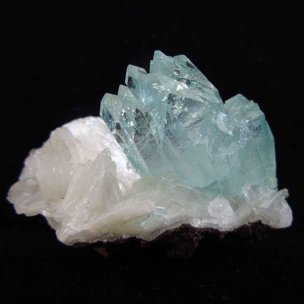 Apophyllite On Stilbite