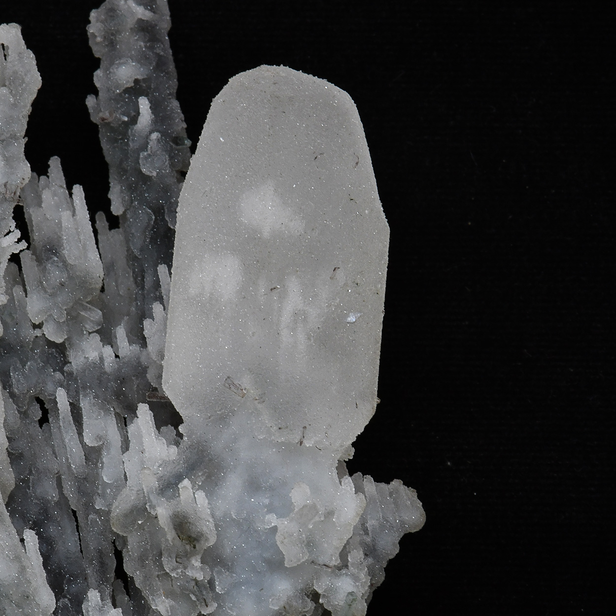 Quartz With Calcite With Stilbite On Chalcedony