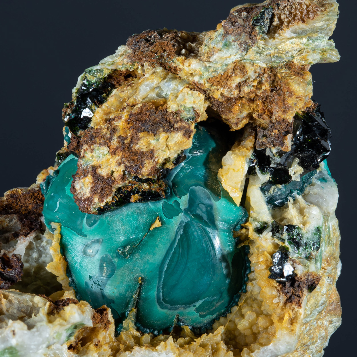 Pseudomalachite & Libethenite