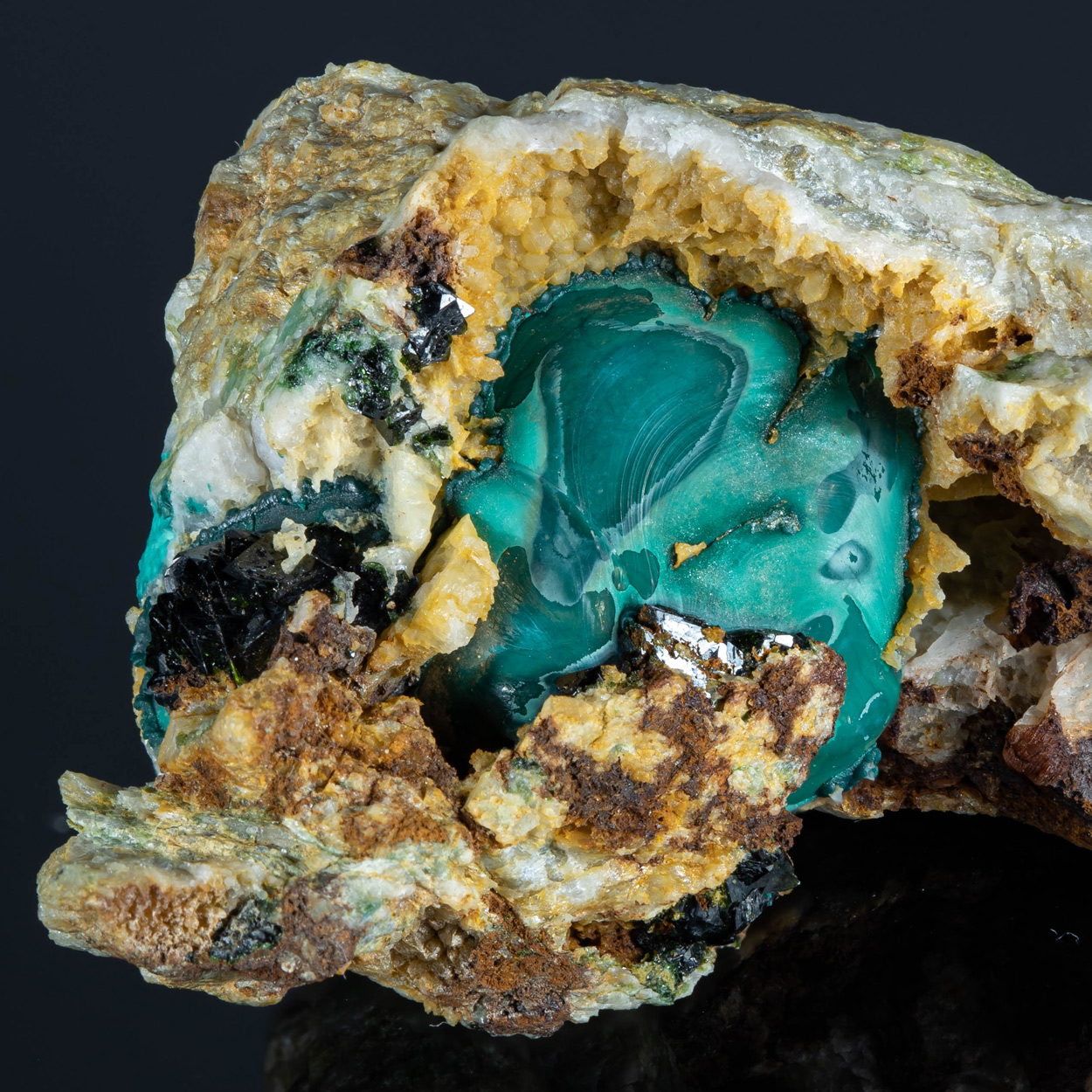 Pseudomalachite & Libethenite