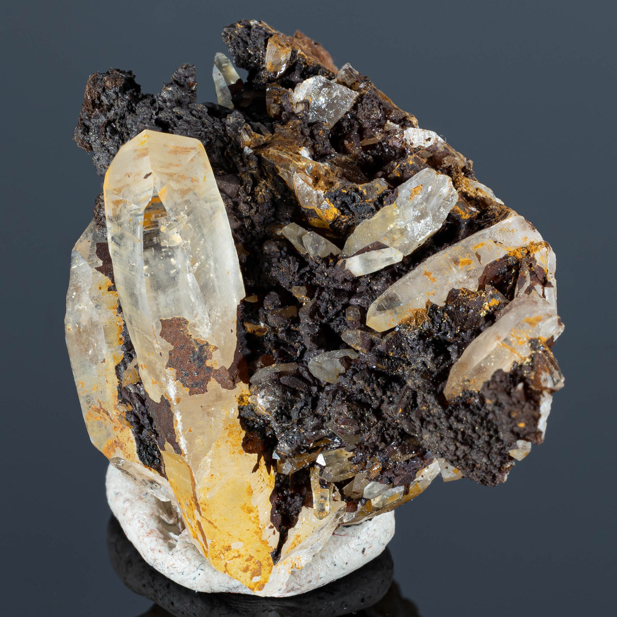 Quartz & Goethite