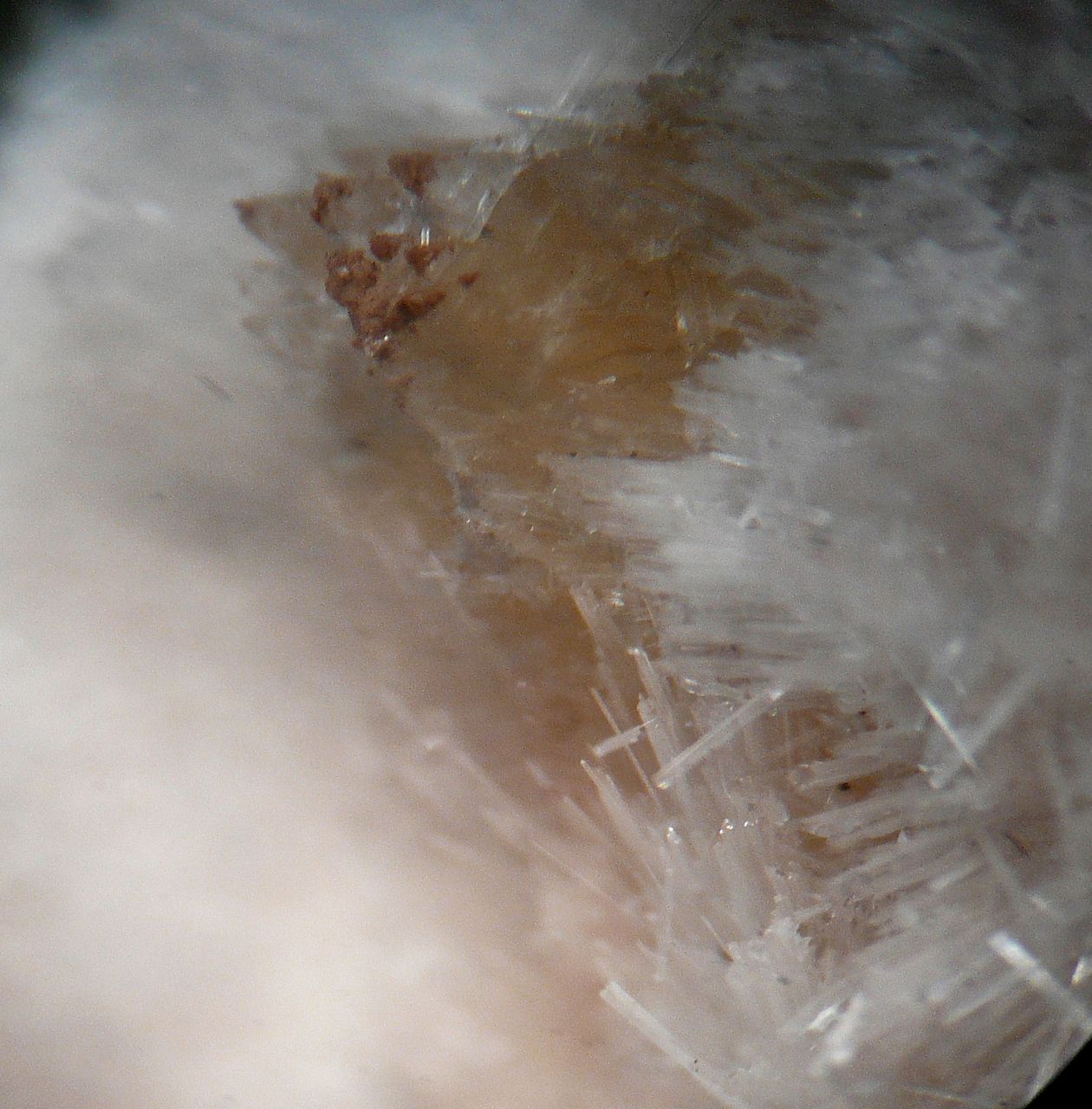 Mesolite & Calcite