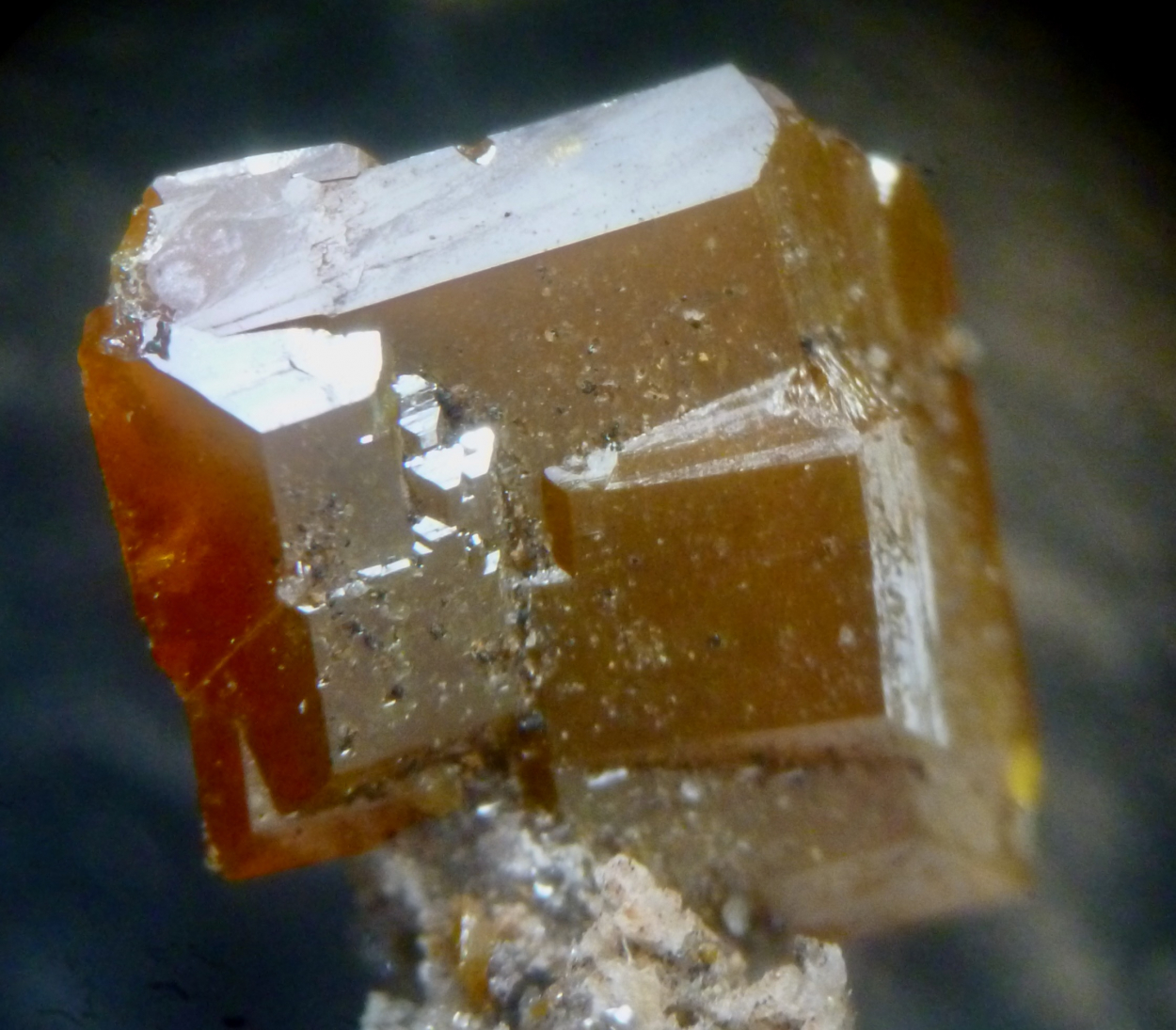 Wulfenite
