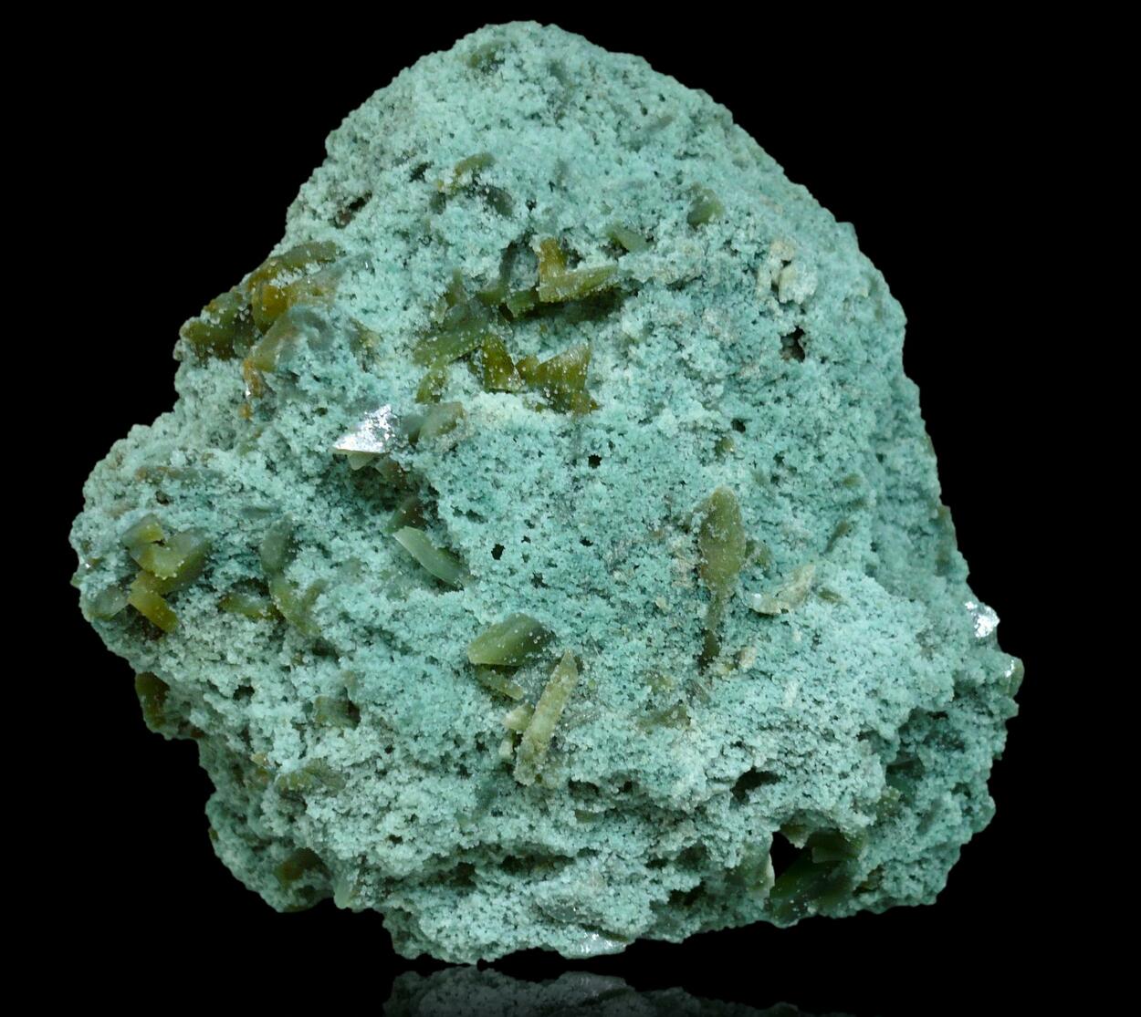 Heulandite Celadonite & Chalcedony