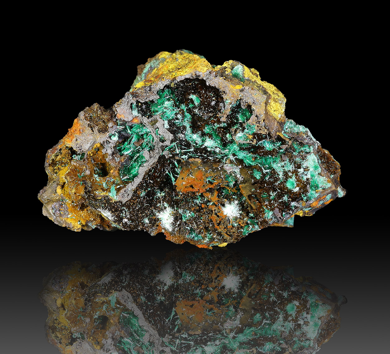 Agardite Malachite & Brochantite