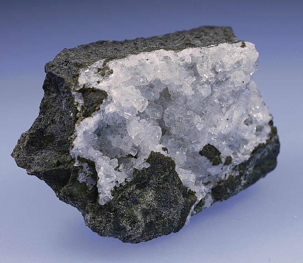 Thomsonite-Ca