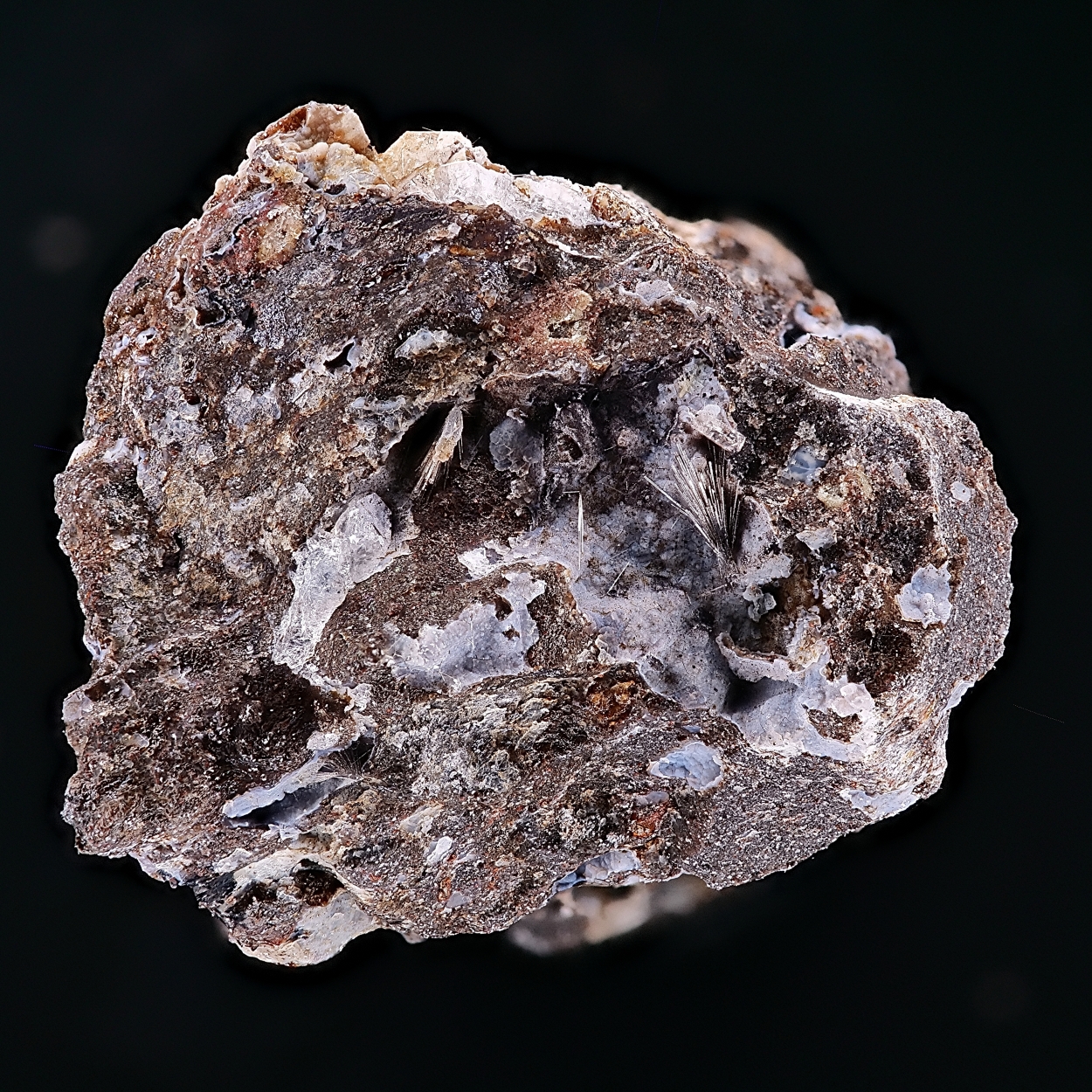 Mazzite-Mg Phillipsite