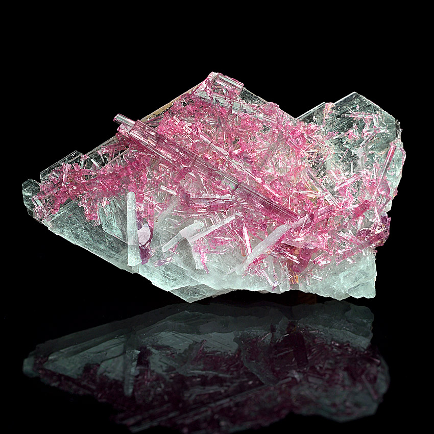 Tourmaline On Cleavelandite