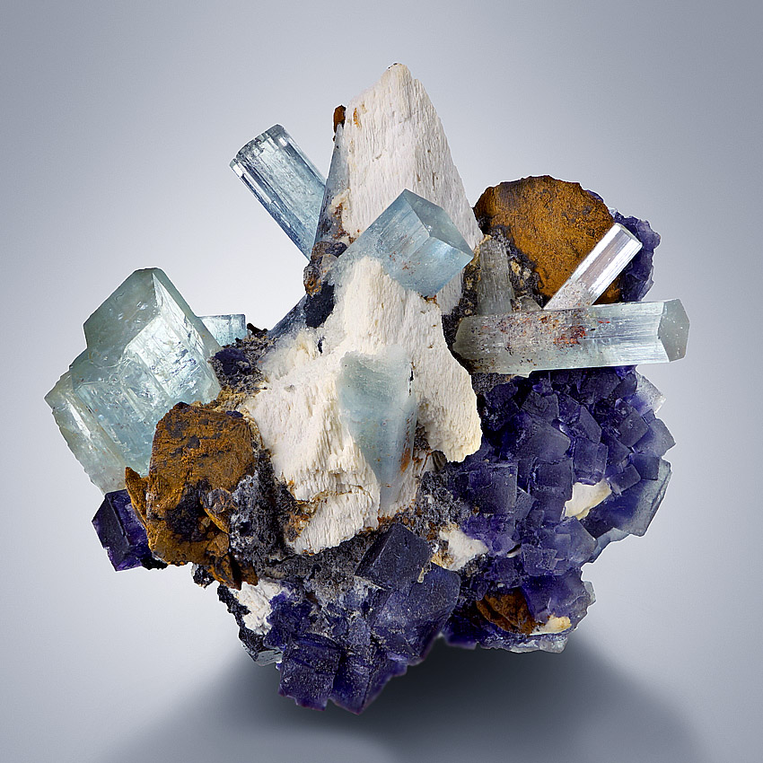 Aquamarine & Fluorite With Schorl & Limonite Psm Siderite