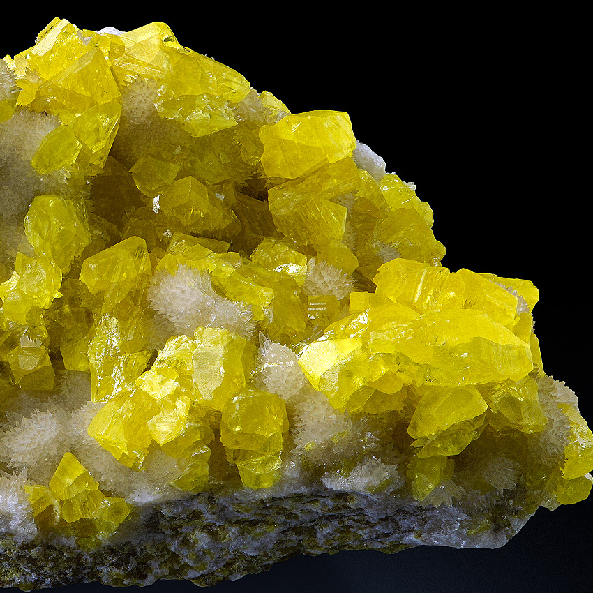 Native Sulphur & Aragonite