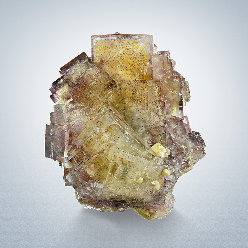 Fluorite With Siderite & Chalcopyrite