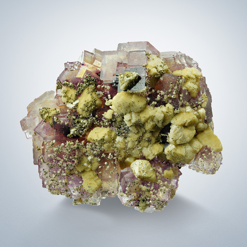 Fluorite With Siderite & Chalcopyrite