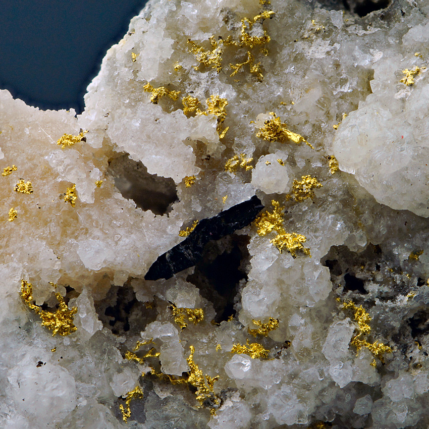 Gold & Ferberite