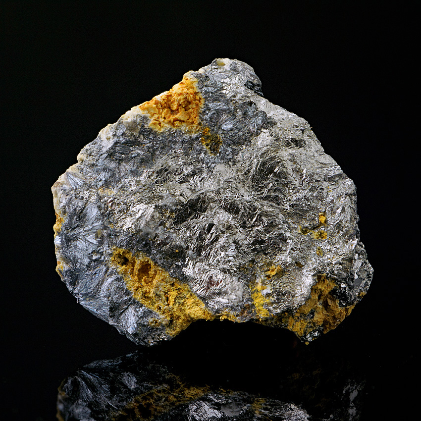 Native Antimony & Valentinite