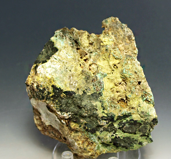 Oxyplumboroméite