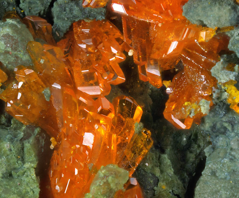 Magnesiopascoite