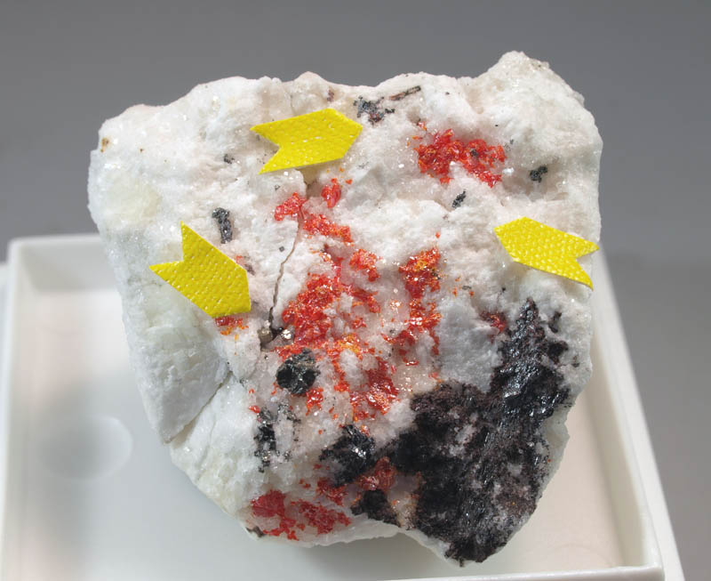 Edenharterite Enneasartorite & Hendekasartorite