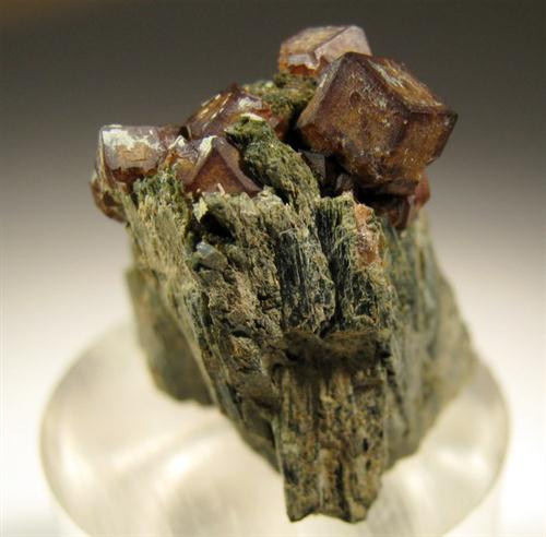 Andradite With Hedenbergite