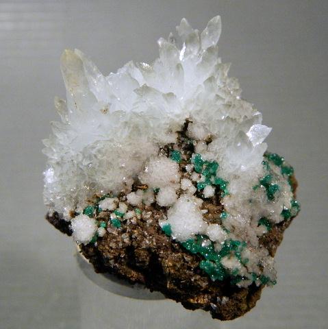 Aragonite & Cuprian Adamite