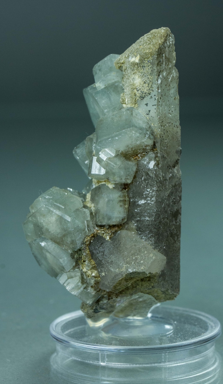 Fluorapatite On Quartz