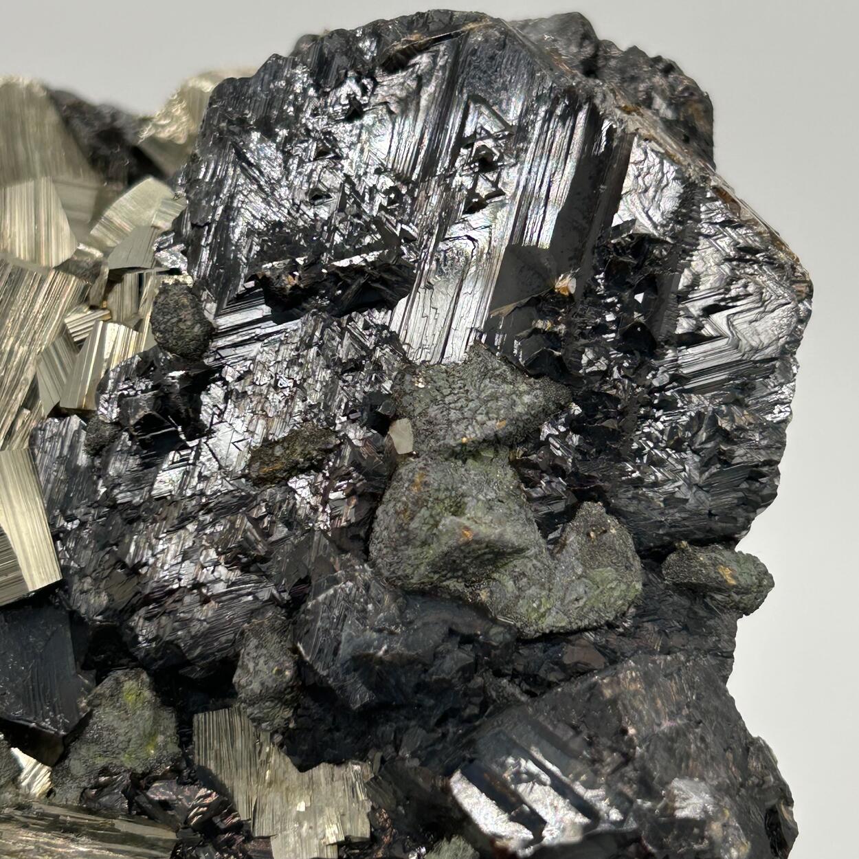 Pyrite & Sphalerite & Chalcopyrite