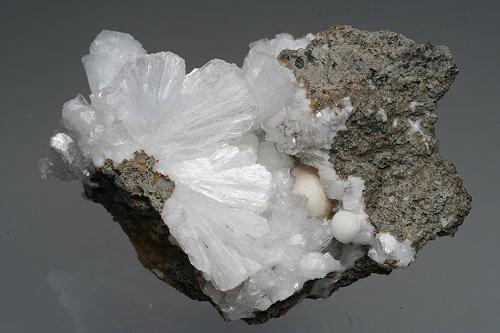 Stilbite Heulandite & Thomsonite-Ca