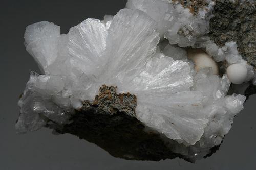 Stilbite Heulandite & Thomsonite-Ca