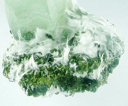 Quartz With Actinolite & Epidote