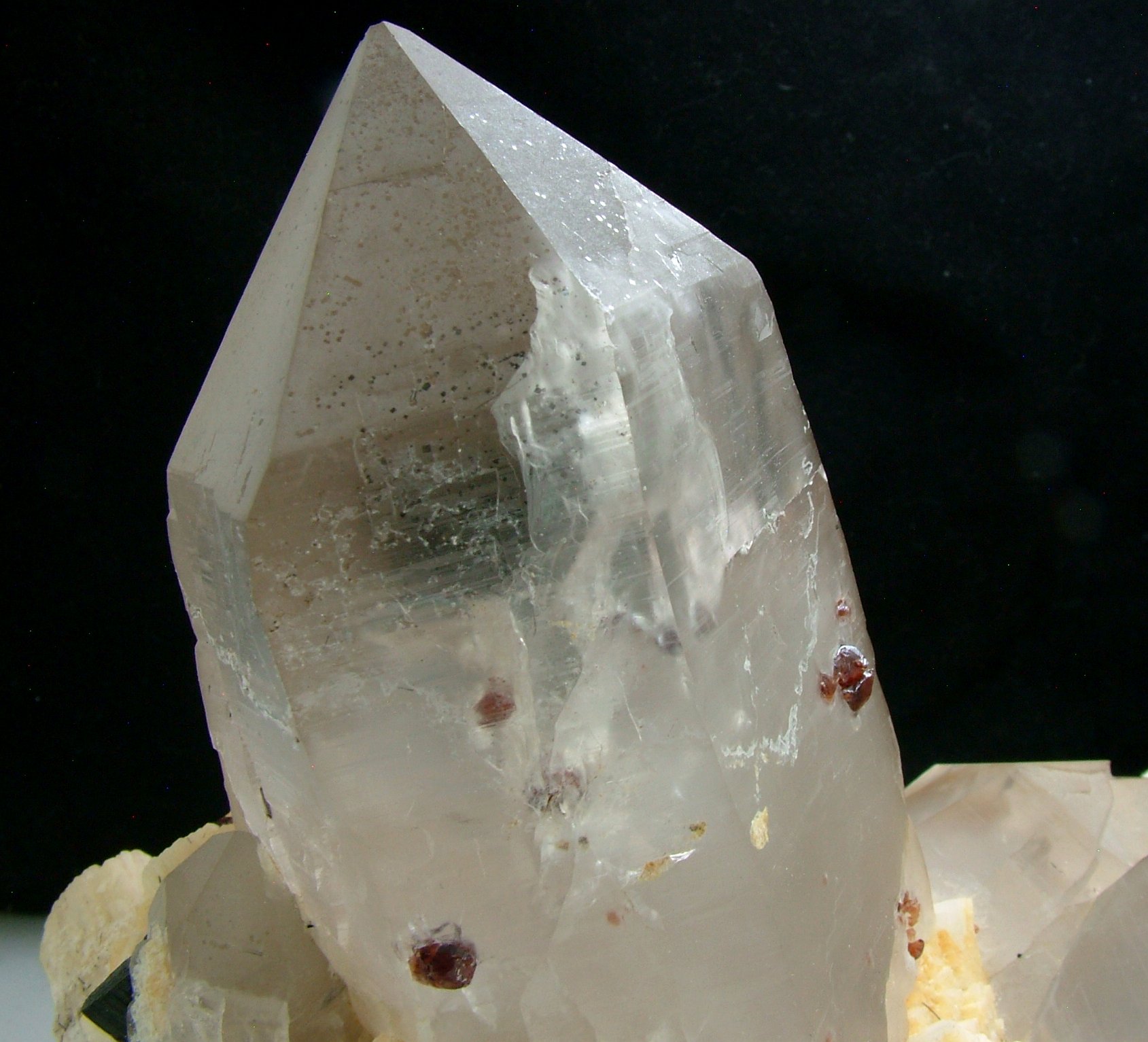 Quartz With Schorl & Spessartine