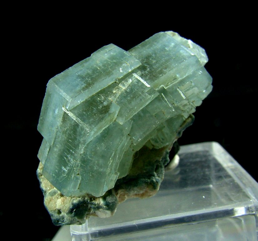 Fluorapatite