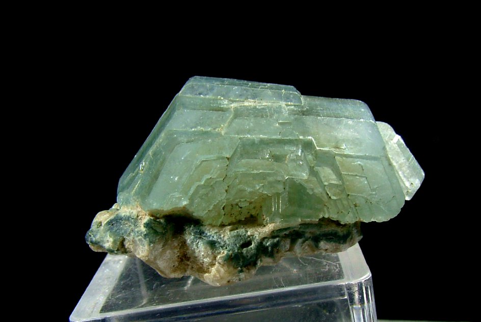 Fluorapatite