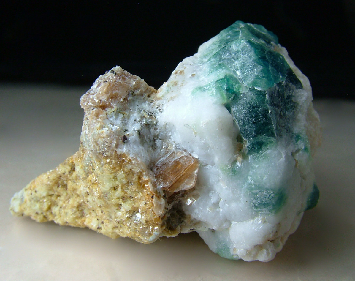 Haüyne With Gonnardite & Phlogopite