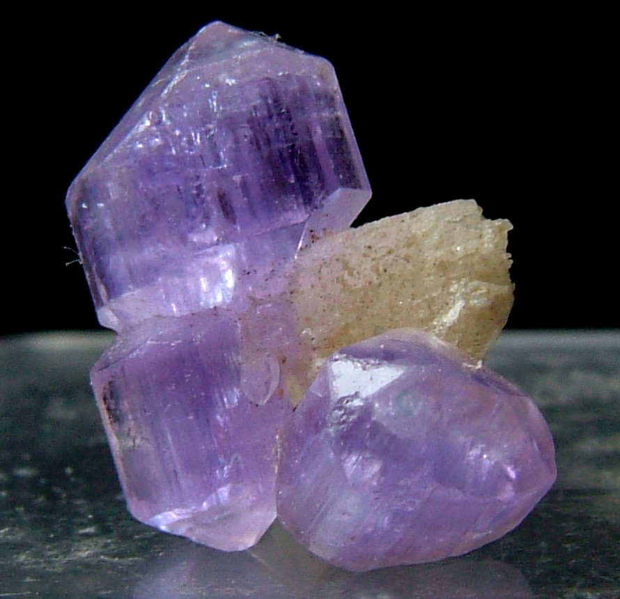 Fluorapatite