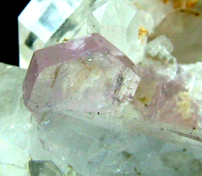 Fluorapatite With Quartz