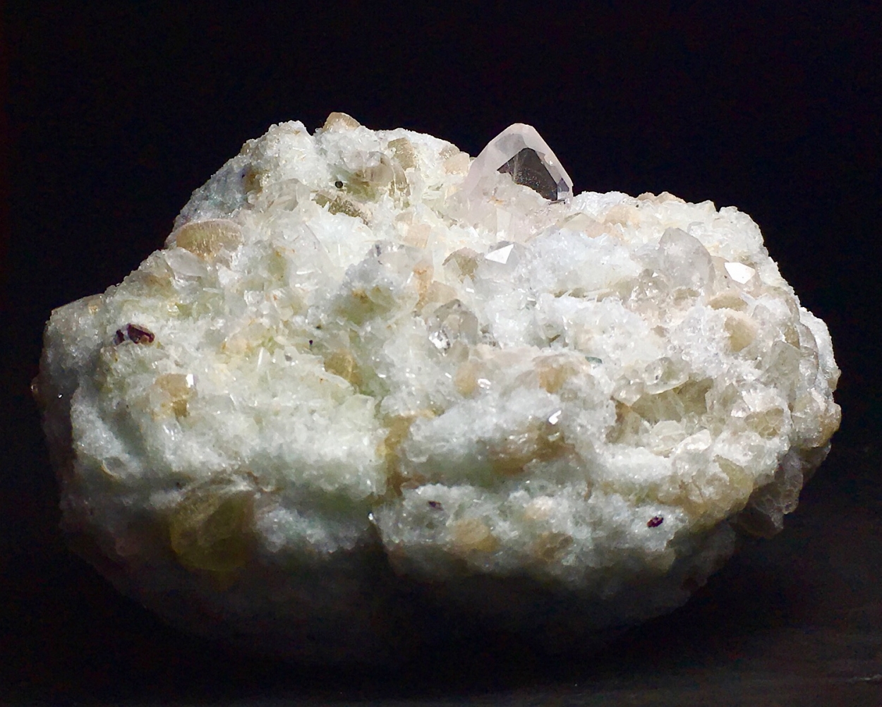 Morganite With Tantalite-(Mn) Mica & Cleavelandite