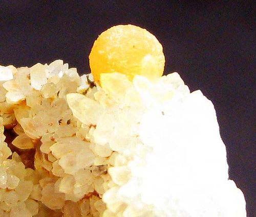 Mimetite On Quartz