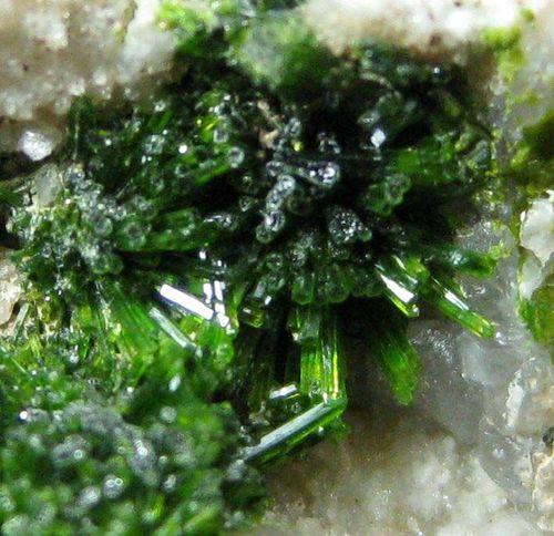 Pyromorphite On Quartz