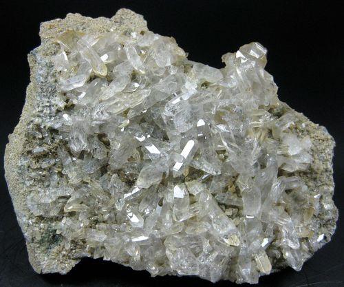 Quartz With Epidote