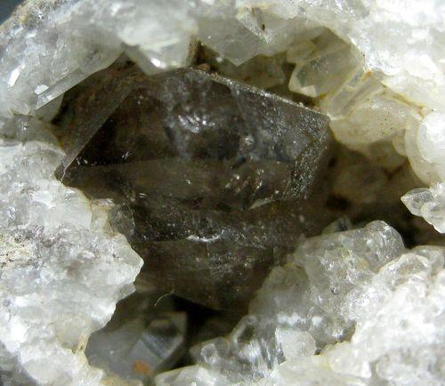 Smoky Quartz Var Schaumburger Diamond