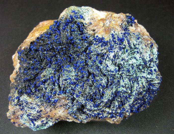 Azurite On Baryte With Zincolivenite