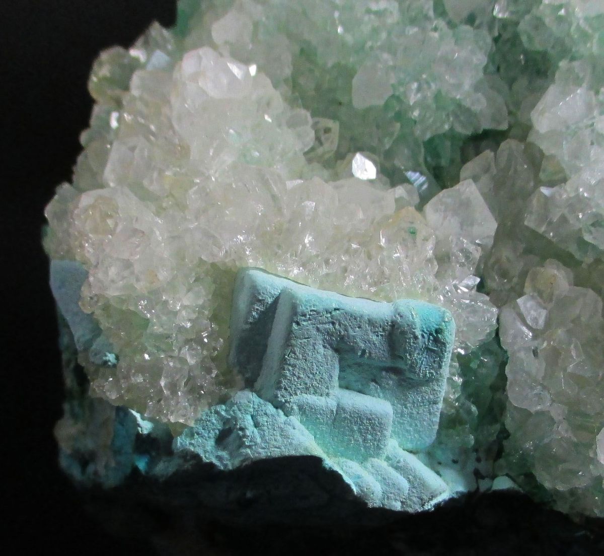Plancheite Psm Calcite Shattuckite Malachite & Quartz